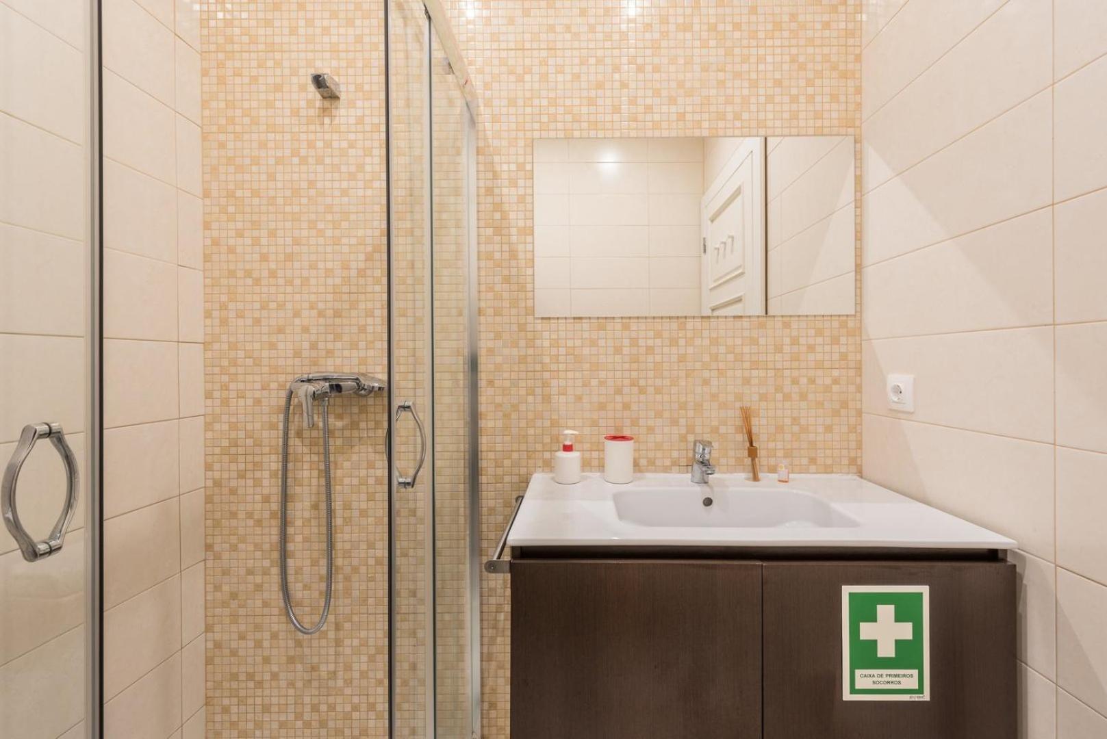 Guestready - Spacious Modern Stay In Porto Vila Nova de Gaia Exterior foto