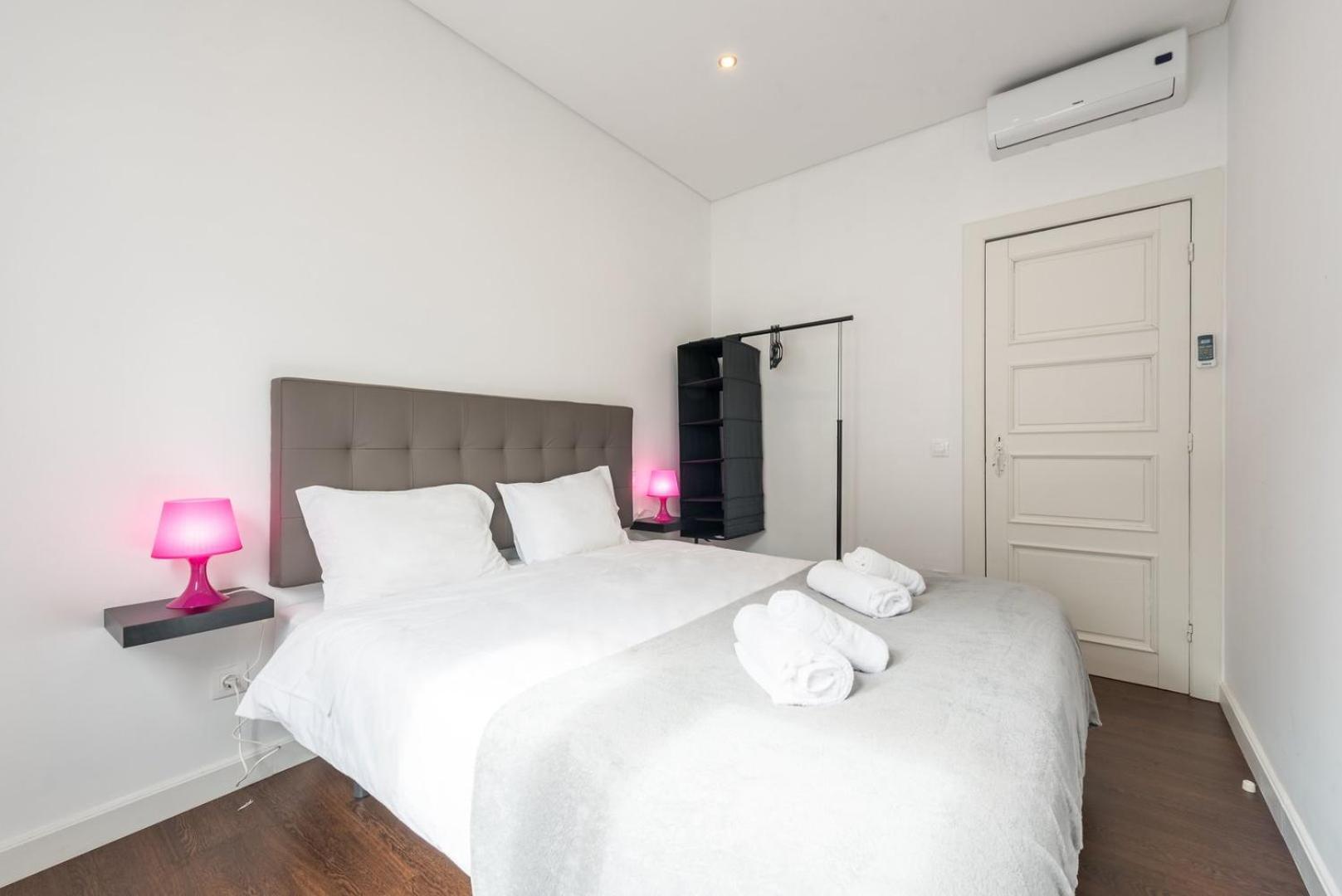 Guestready - Spacious Modern Stay In Porto Vila Nova de Gaia Exterior foto